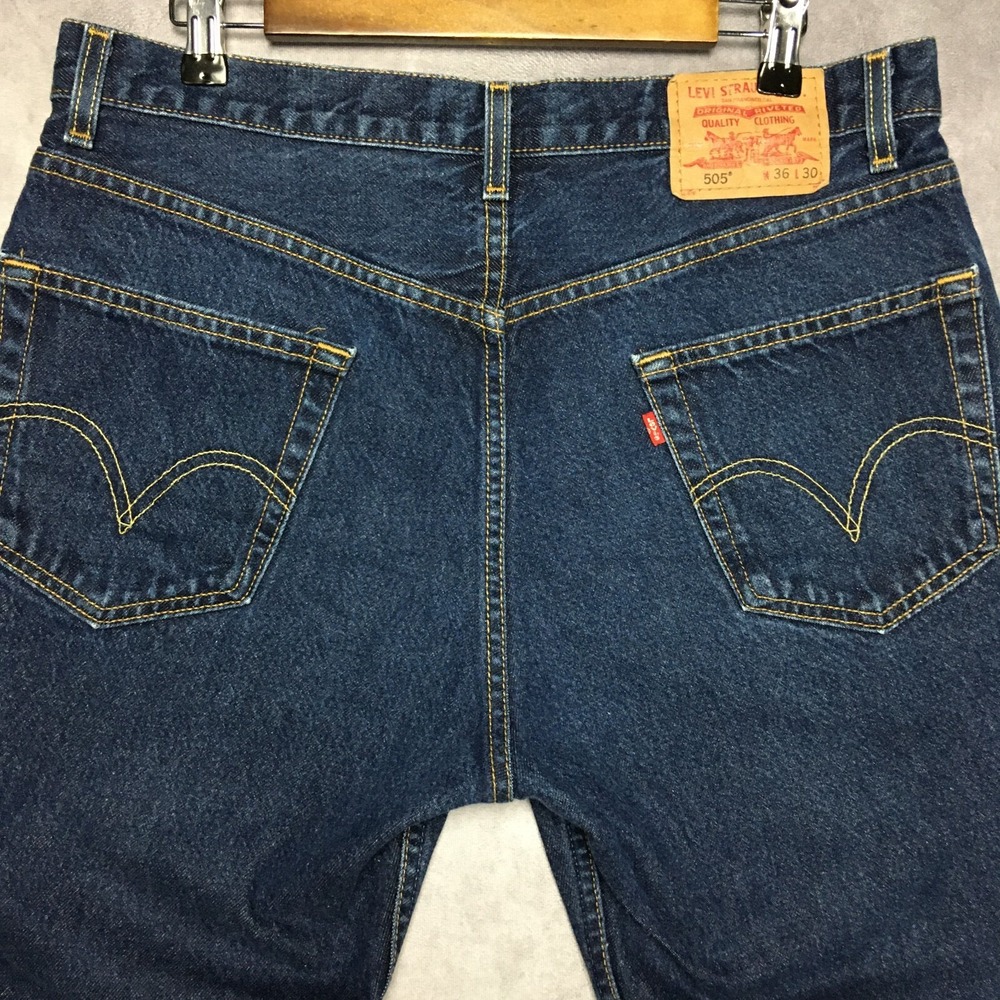 Vintage Levis Mens 505 Regular Fit‎ Blue Jeans size 34x30 Made in Canada Denim
